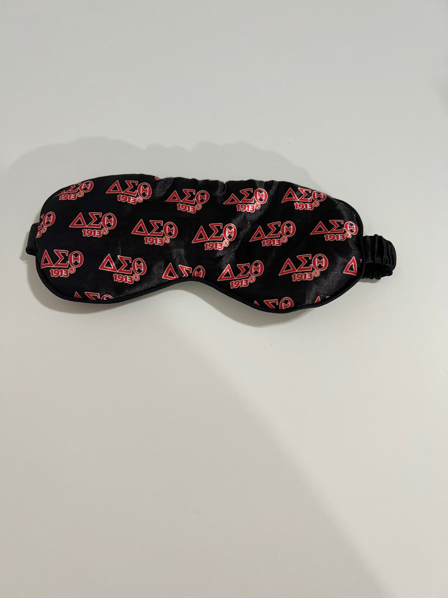 The Diva Eye Mask red or black